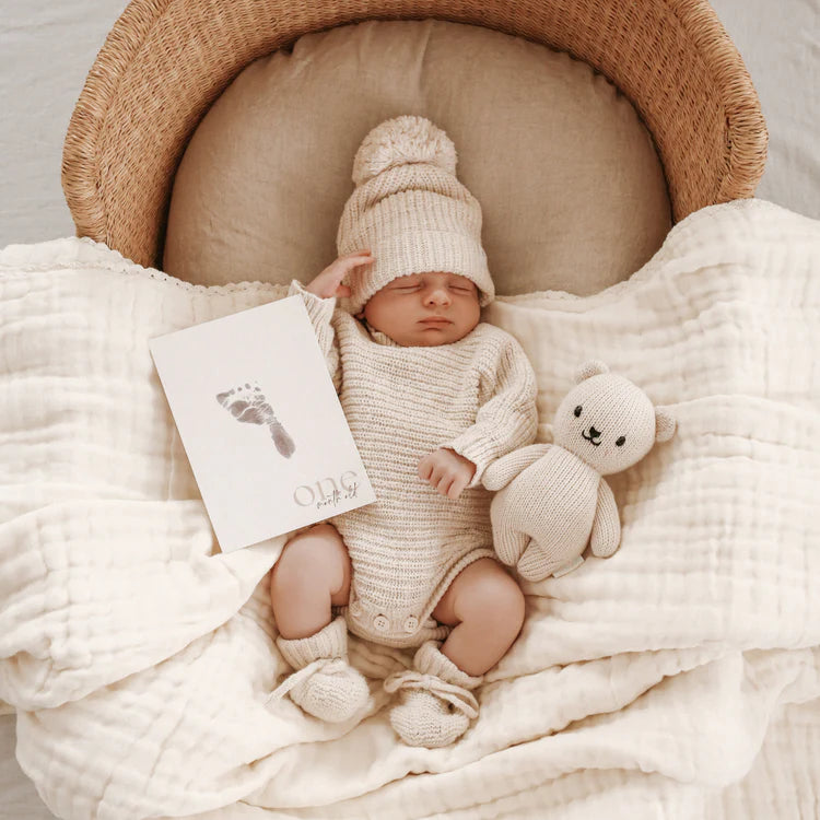 The Milestone Bundle | Inkless Baby Milestone Cards & Linen Album